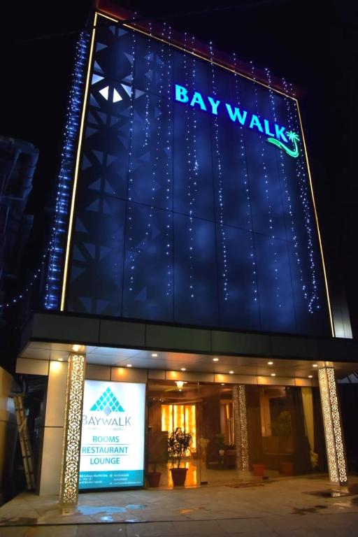 Hotel Bay Walk